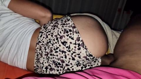 Stepmom sucks dick🌭 in spoon position while Dad away, I jerk off watching