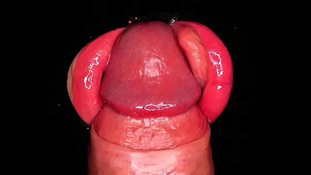 /



CLOSE UP: LICK MY PERFECT LIPS &mdash;  STICK YOUR BIG COCK🌭 IN &mdash;  AND CUM ON THEM! MASKED BJ ASMR