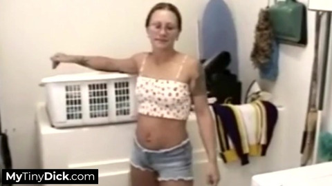 A dirty brunette in glasses gives head to a small cock🌭