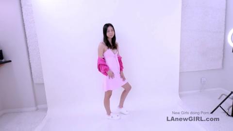 Raunchy co-ed gets ravaged in classroom stills