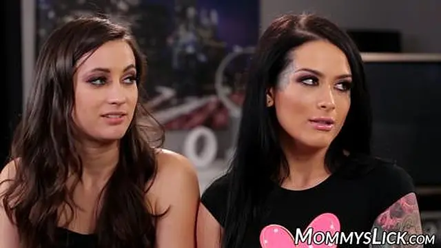 These three girls are so sensual and each of them is a dyke