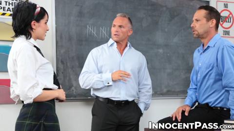 Cute Allora Ashlyn pleases teachers with her snatch