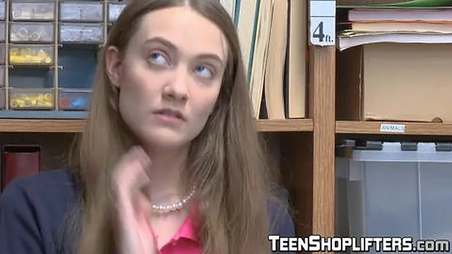 Erica Lauren and Samantha Hayes &mdash;  two cunning thieves and passionate sluts