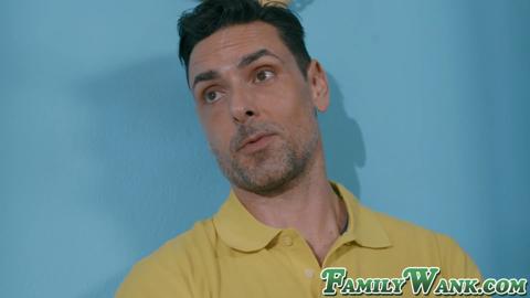 Step Parents Devour Vanna Bardot's Silky Pussy✌ With Licking & Penetration
