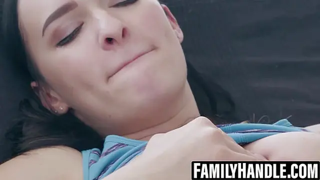 Sasha Sparrow′s intense ride on my stiff pole