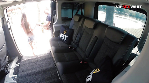 Hungarian teen Amirah Adara rides big dick🍆 driver in backseat - VIP sex vault